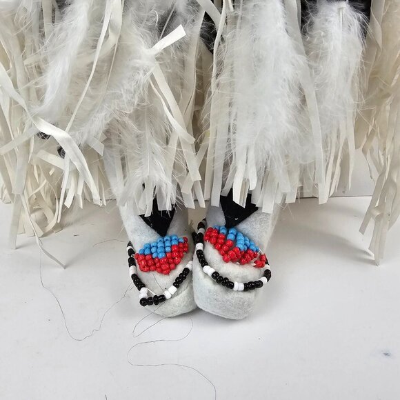 Porcelain Native American Doll Numbered Traditions Doll Collection 25 in Vintage - Picture 7 of 16